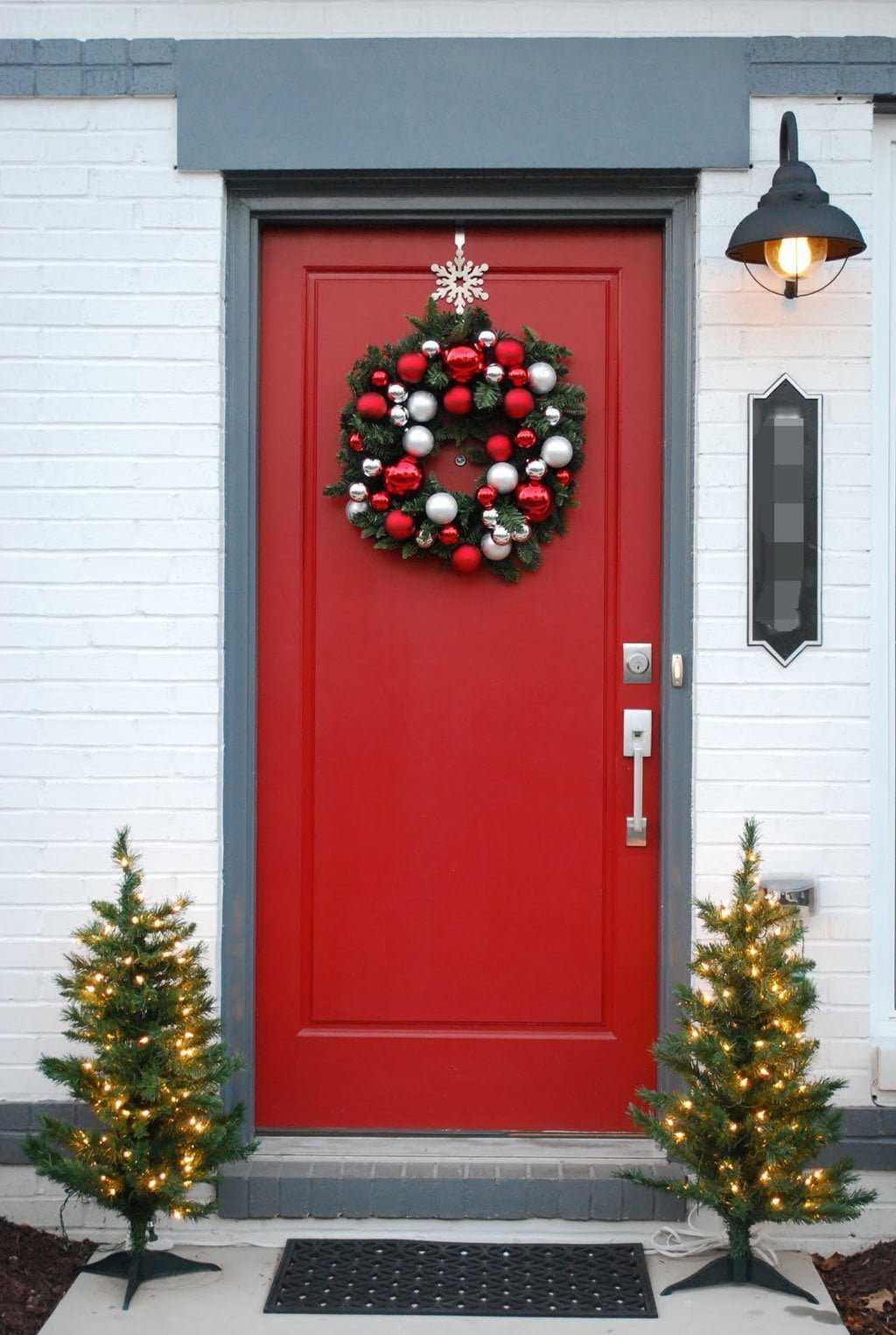 50 Best Christmas  Door  Decorations  for 2019