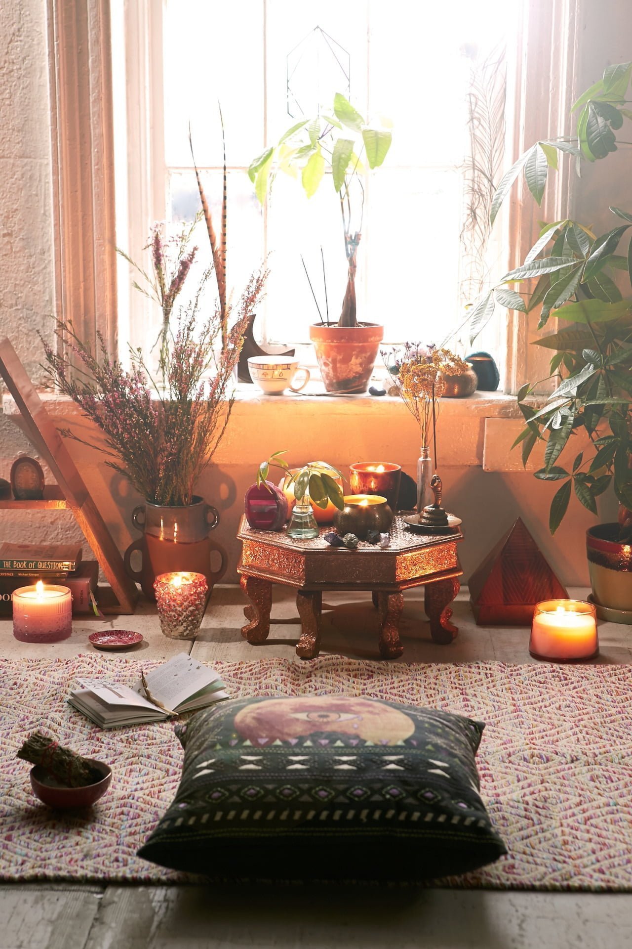 Zen Space: 20 Beautiful Meditation Room Design Ideas - Style Motivation