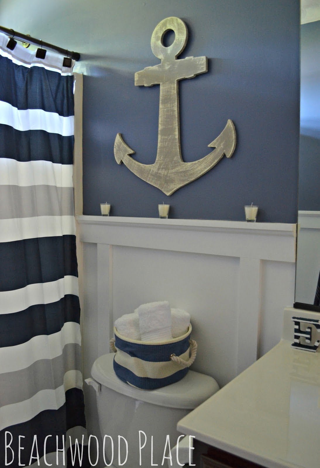 15 Cute Decor Details for Nautical Bathroom - Style Motivation