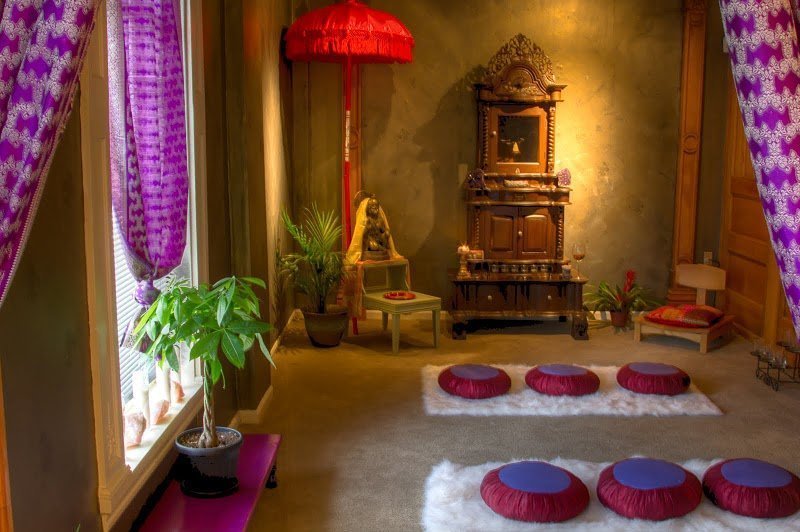 meditation zen space rooms yoga purple interior homebnc soothing pops pink decorating create inner decor decoration buddhist idea relaxation cushion