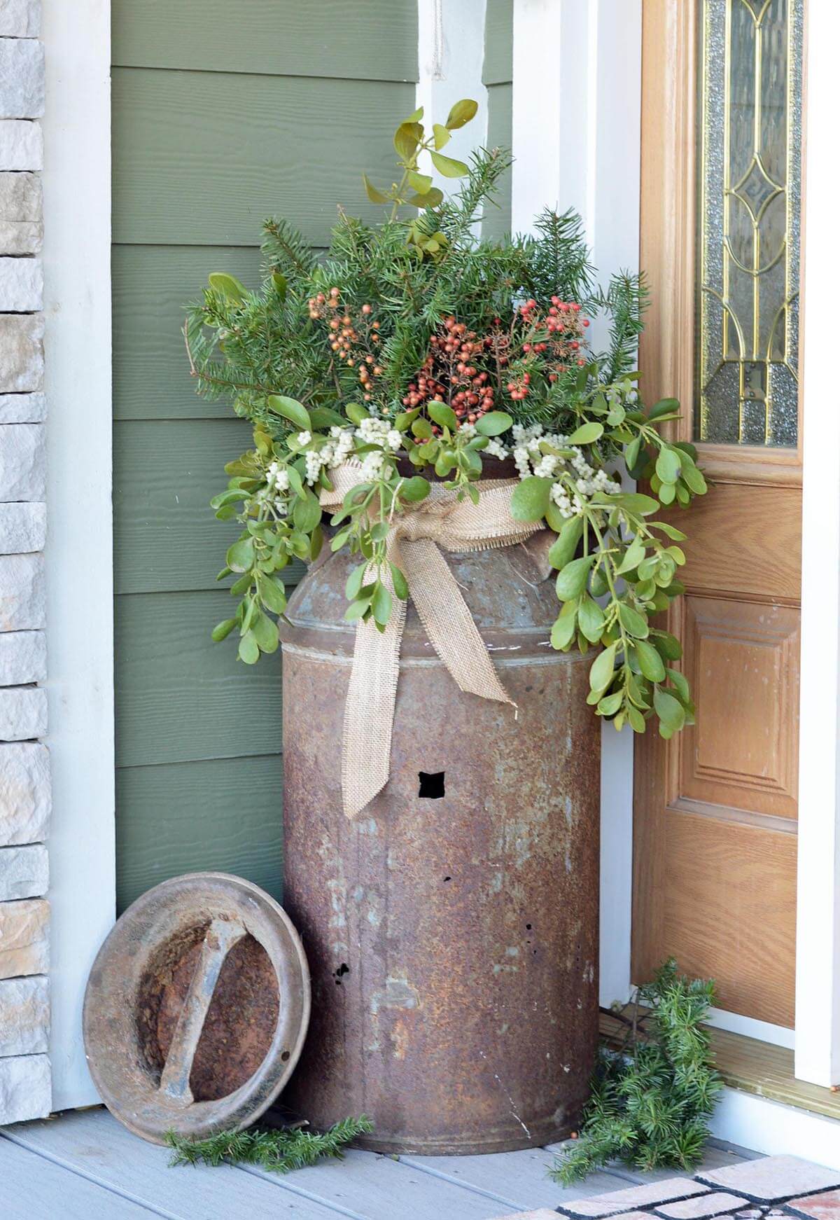 Welcome Spring: 17 Great DIY Flower Pot Ideas for Front Doors - Style