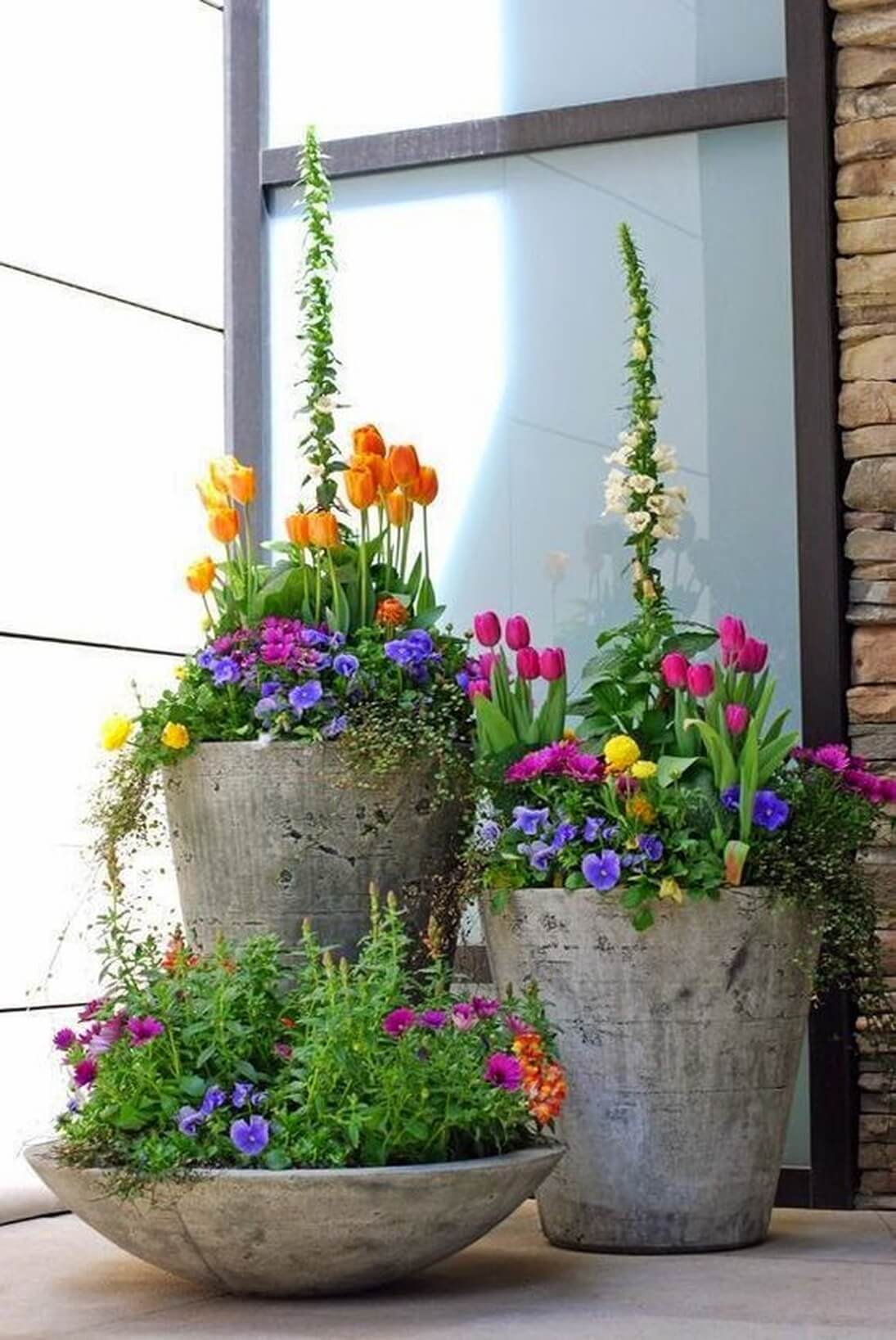 Welcome Spring: 17 Great DIY Flower Pot Ideas for Front Doors - Style