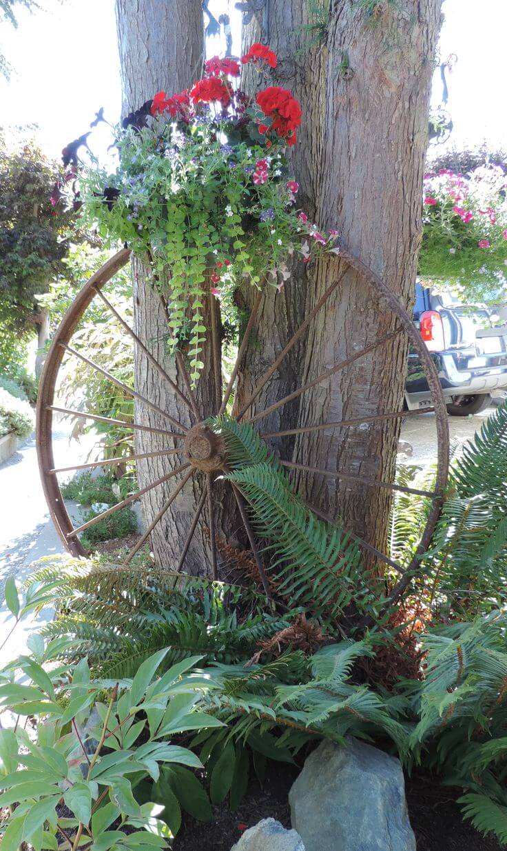 garden vintage decor antique flower wagon wheel display homebnc