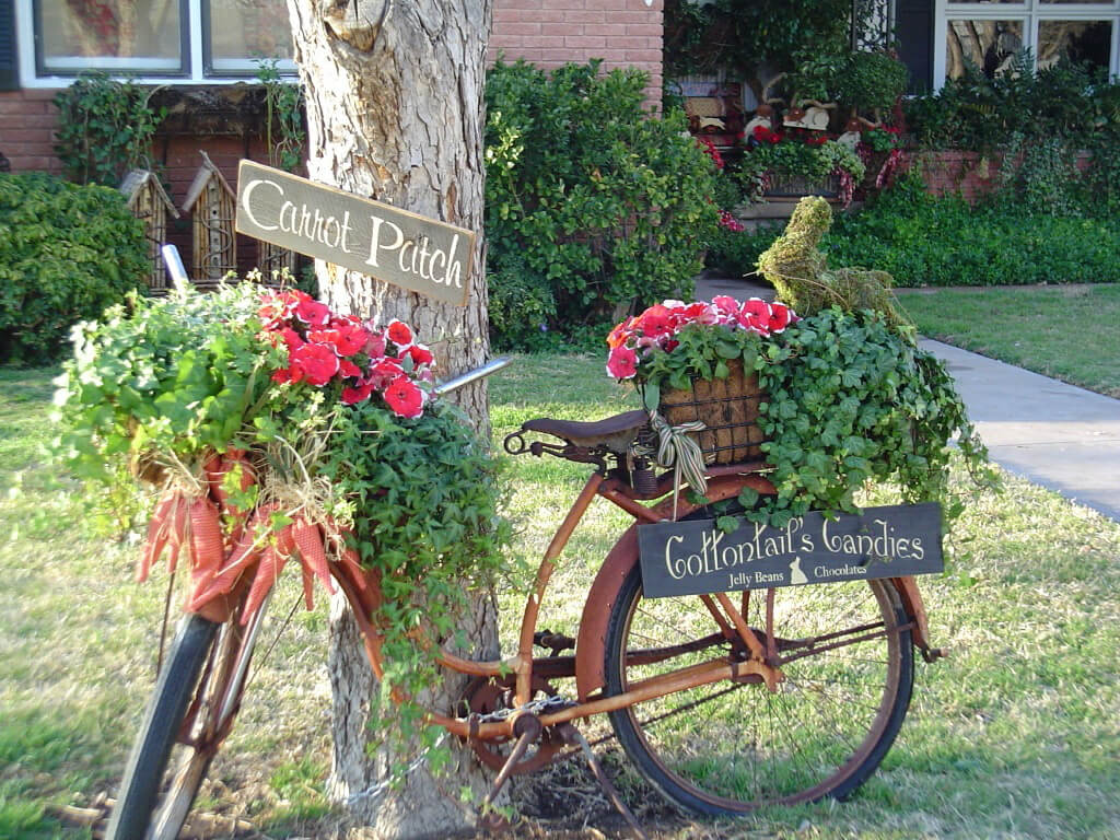 Upcycled Vintage Bicycle Planter