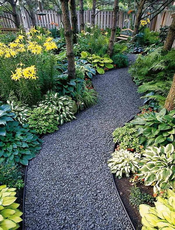 16 Design Ideas for Beautiful Garden Paths