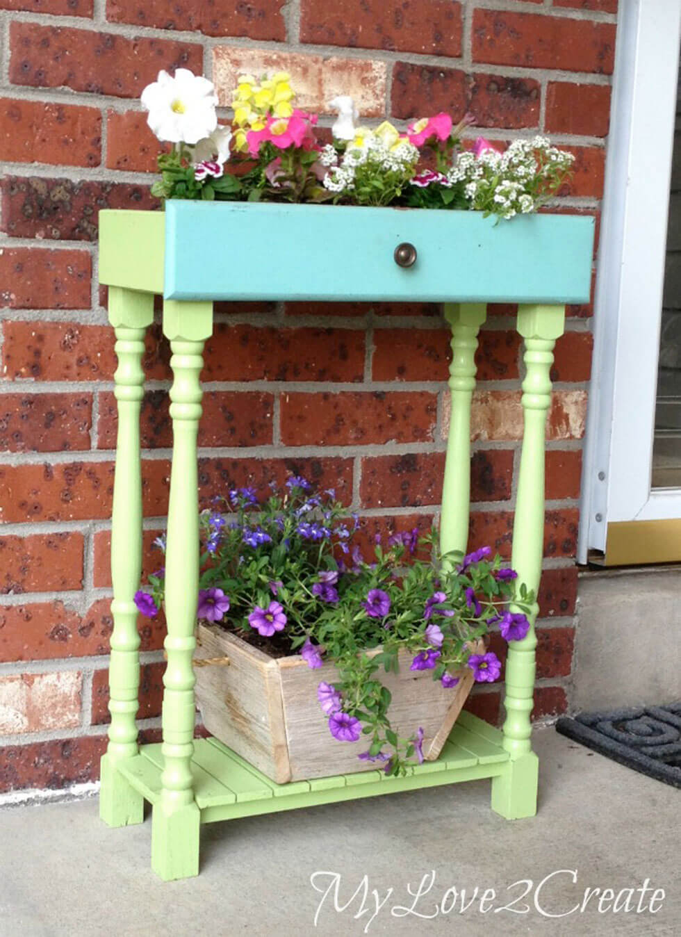 32 Best DIY Pallet and Wood Planter Box Ideas and Designs for 2017